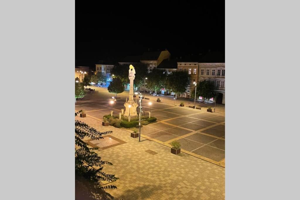 Luxus A Varos Felett Szombathely Exterior foto